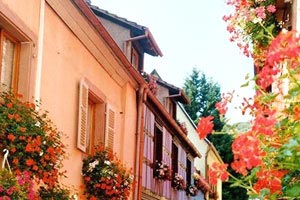 断桥铝平开窗厚度，断桥铝平开窗的尺寸多少好